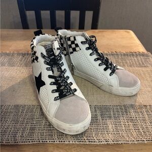 Vintage Havana White and Black High-Top Sneakers